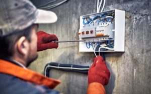 Commercial Electrician in Olympia, WA